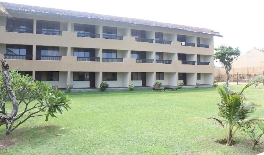 Club Koggala Village Exterior photo